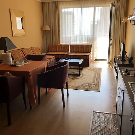Barcelo Seaview アパート サニービーチ